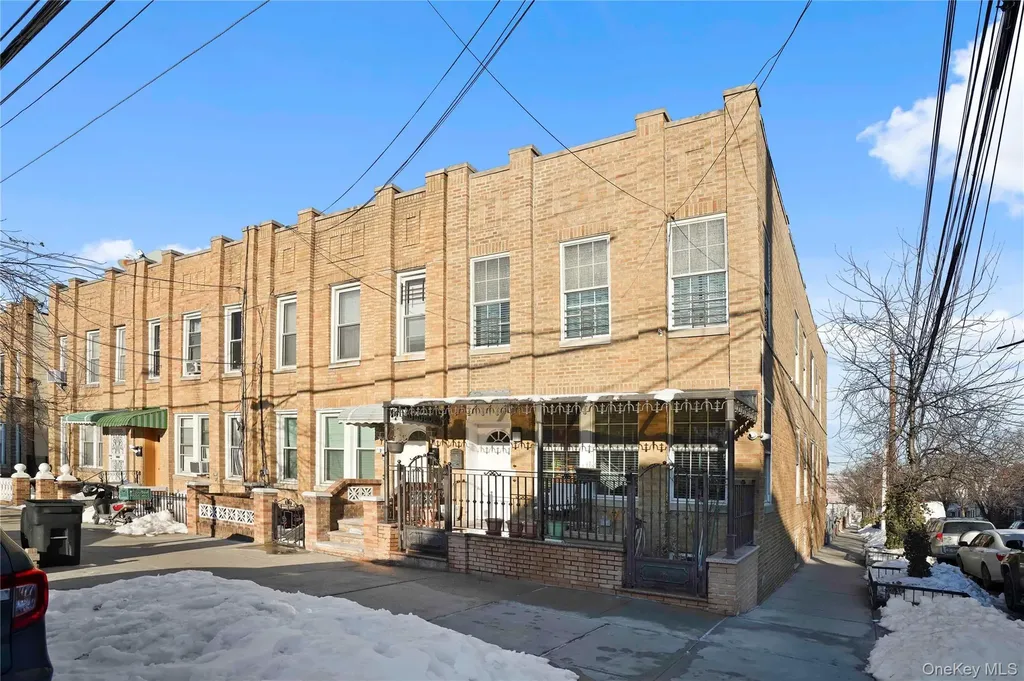6325 60th Place Ridgewood NY 11385