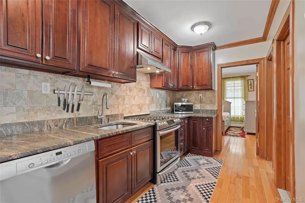6325 60th Place Ridgewood NY 11385