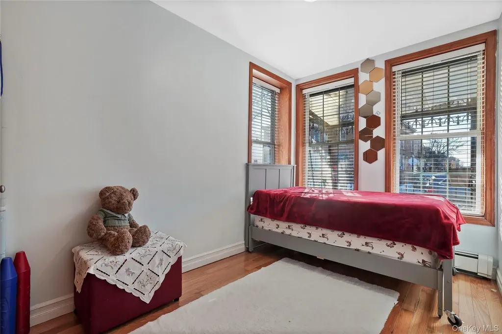 6325 60th Place Ridgewood NY 11385