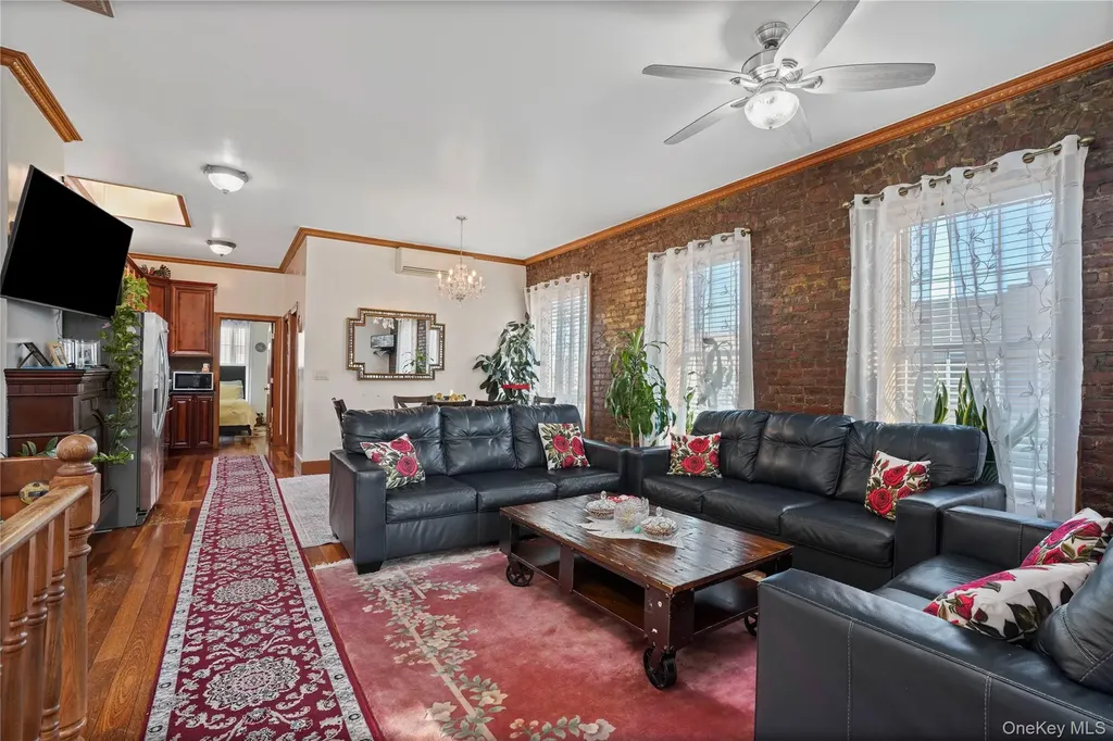 6325 60th Place Ridgewood NY 11385