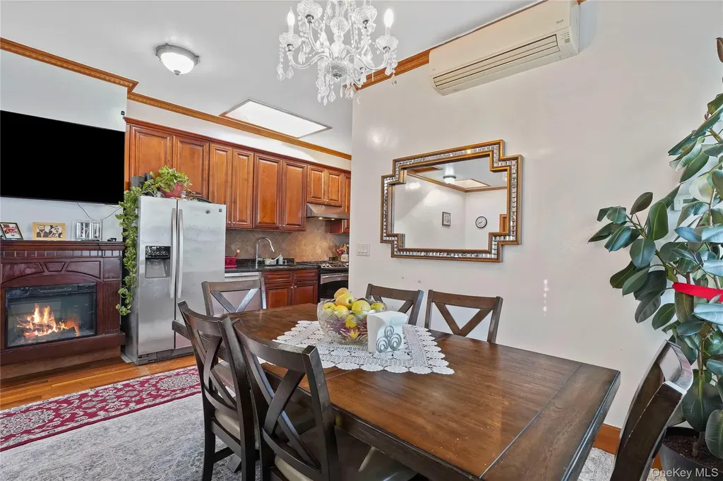 6325 60th Place Ridgewood NY 11385