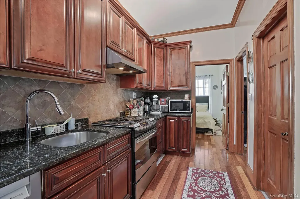6325 60th Place Ridgewood NY 11385