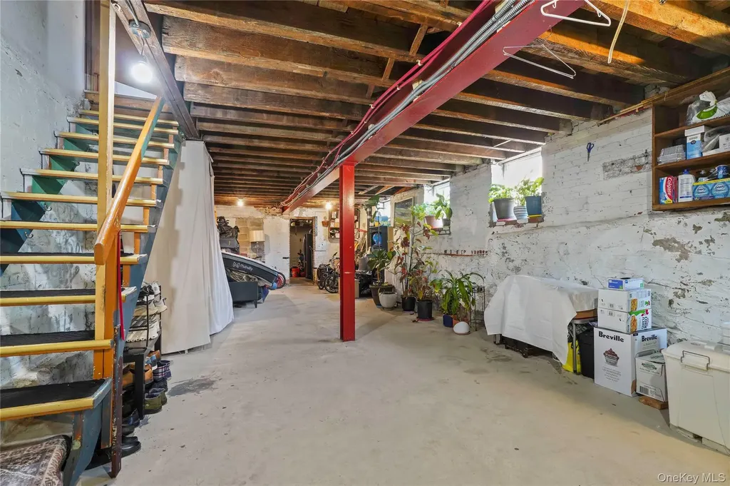 6325 60th Place Ridgewood NY 11385
