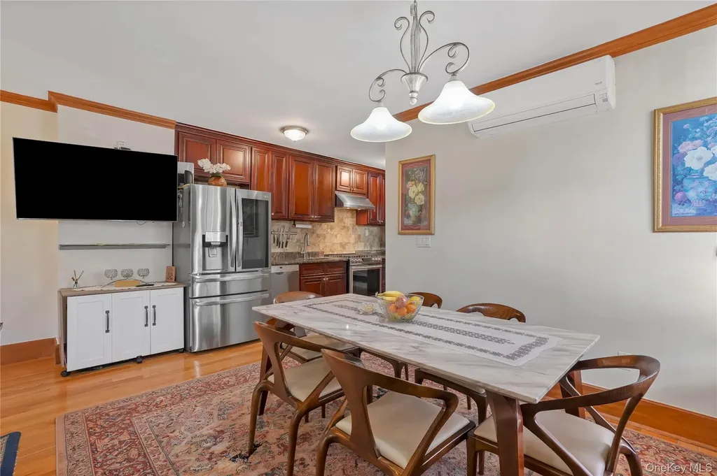 6325 60th Place Ridgewood NY 11385