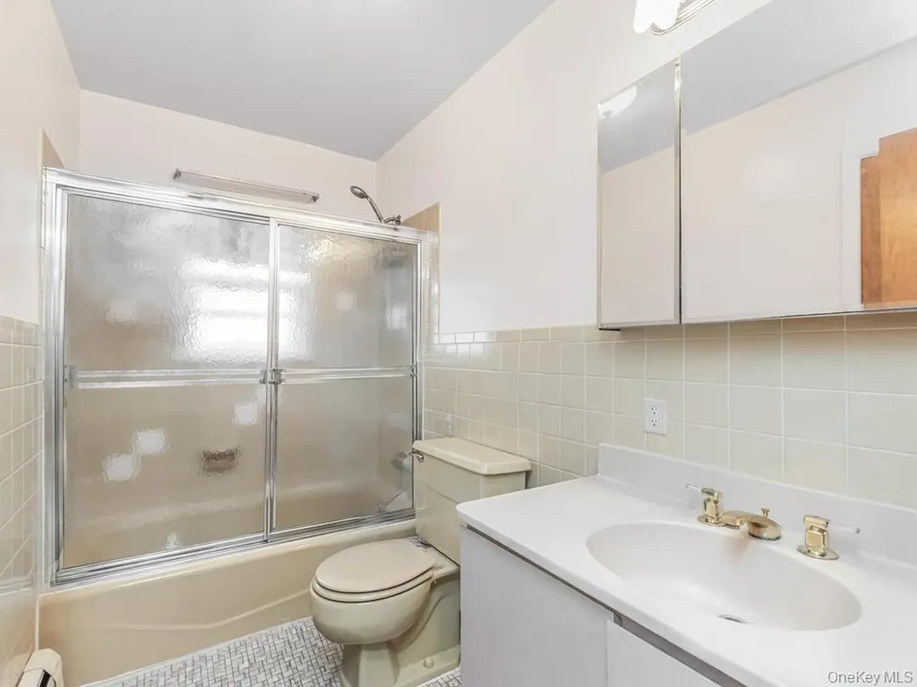 201 Shonnard Terrace Yonkers NY 10701