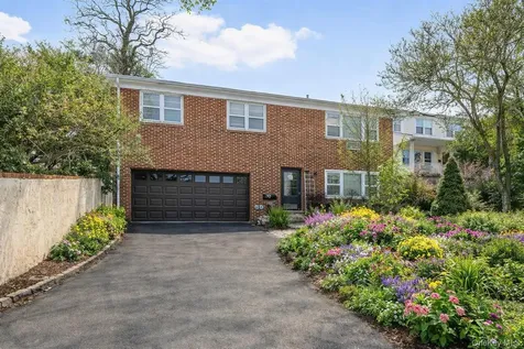 201 Shonnard Terrace Yonkers NY 10701