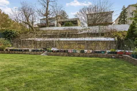 201 Shonnard Terrace Yonkers NY 10701
