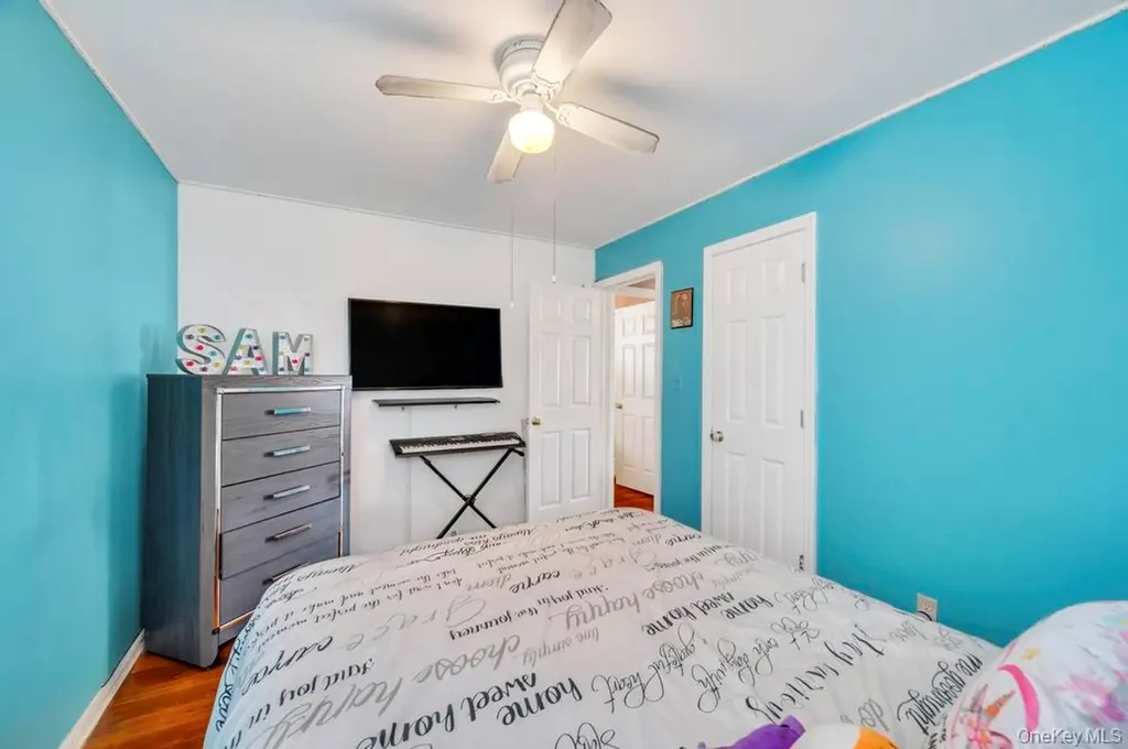488 Pershing Boulevard Rockville Centre NY 11570