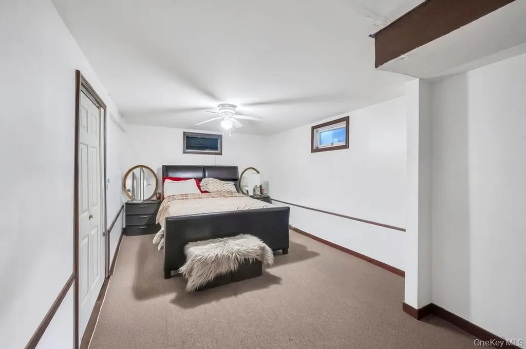 488 Pershing Boulevard Rockville Centre NY 11570