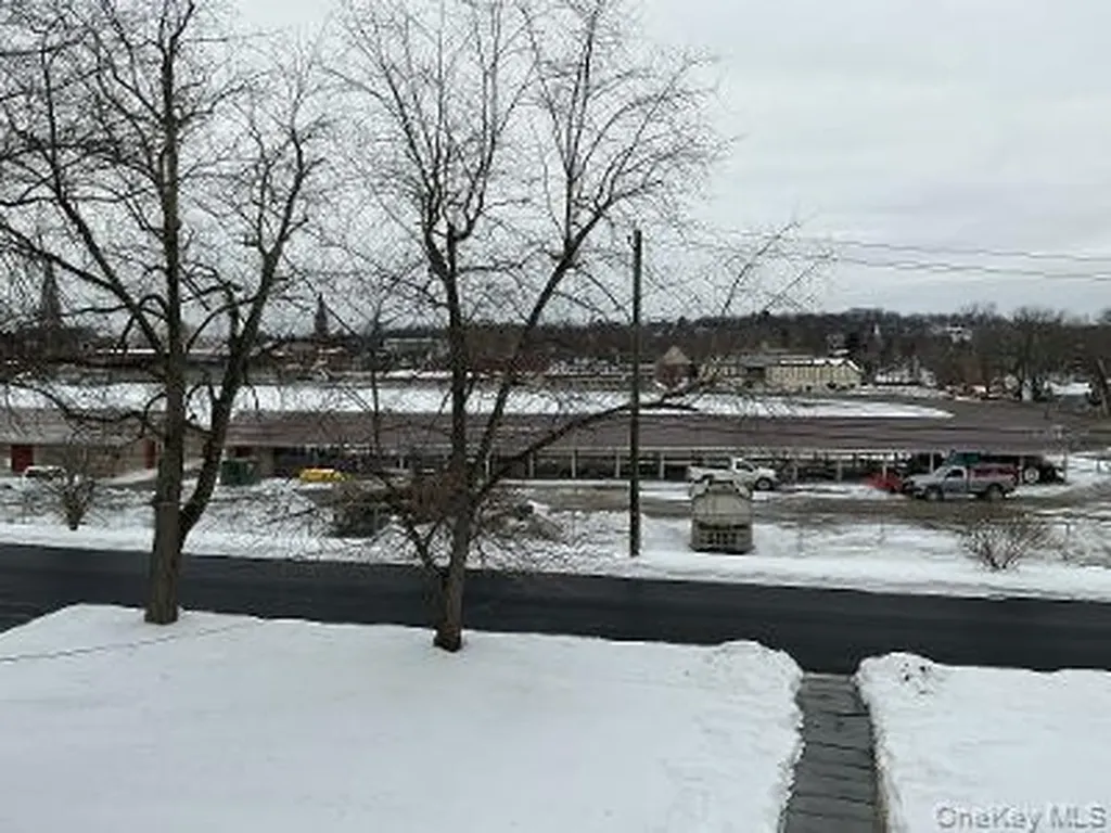 50 Parkway Goshen NY 10924