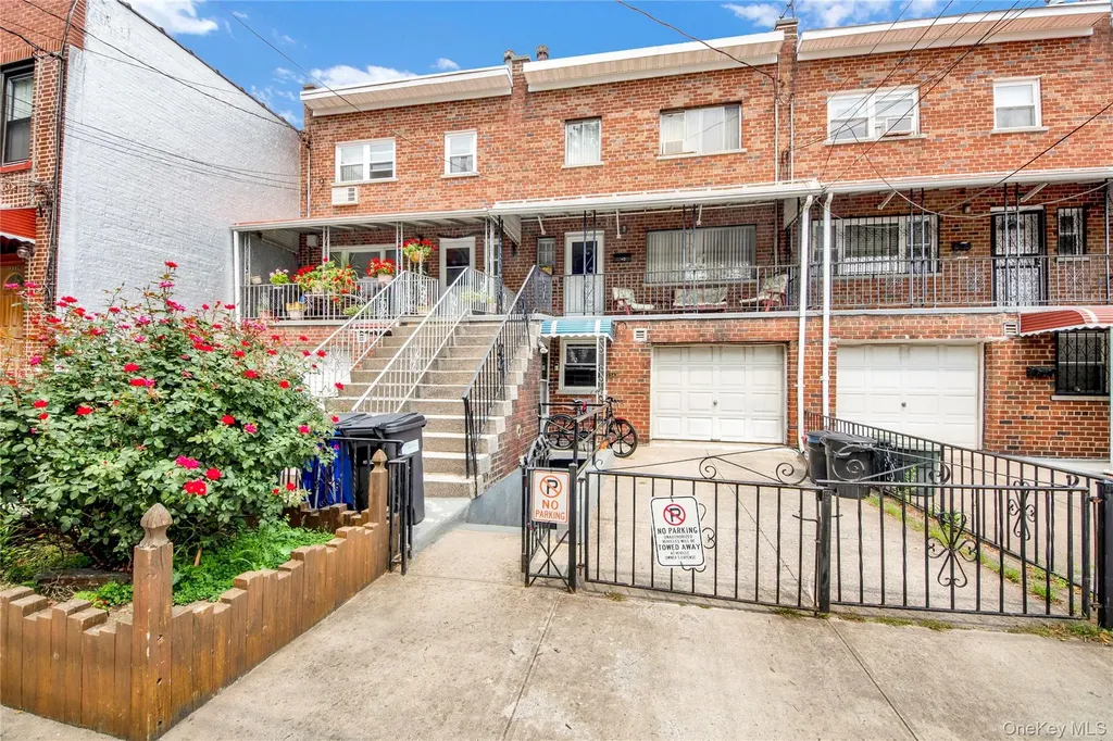 2343 Ellis Avenue Bronx NY 10462