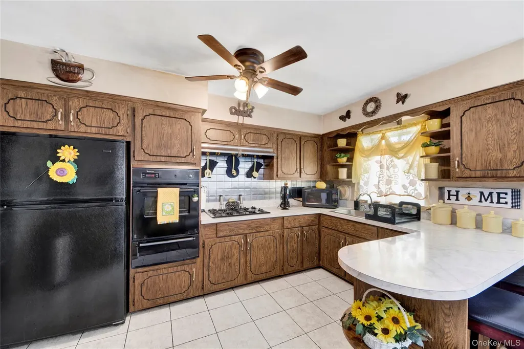2343 Ellis Avenue Bronx NY 10462