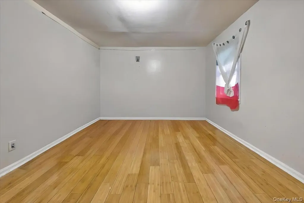 2248 Haviland Avenue Bronx NY 10462