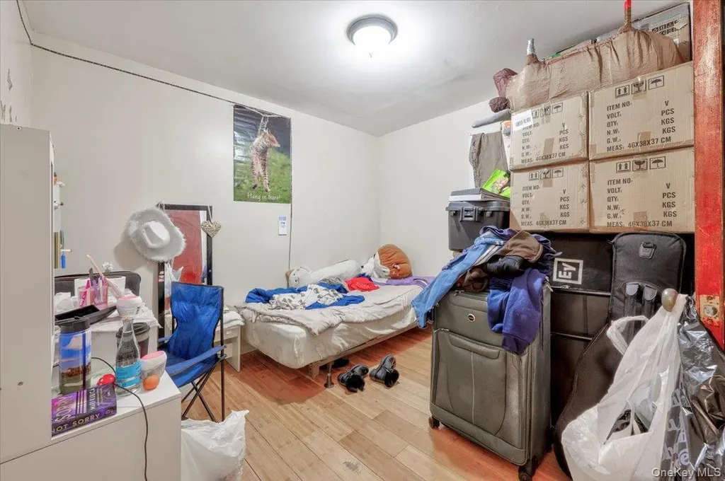 2248 Haviland Avenue Bronx NY 10462