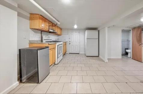 2248 Haviland Avenue Bronx NY 10462