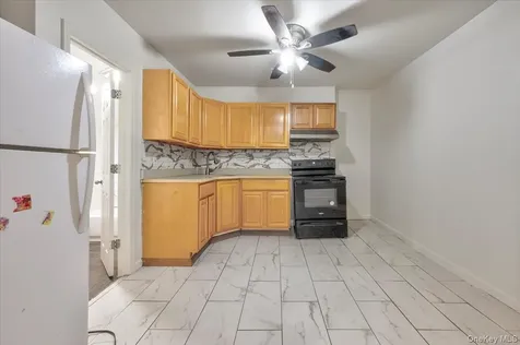 2248 Haviland Avenue Bronx NY 10462