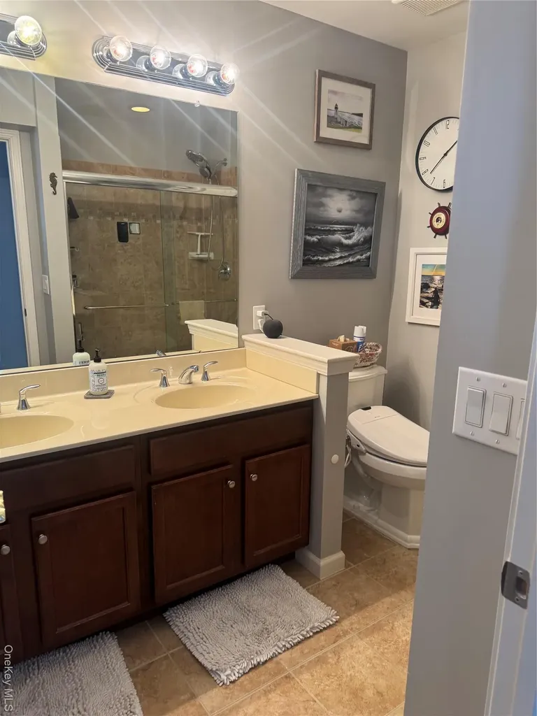 21 High Ridge Lane Middletown NY 10940
