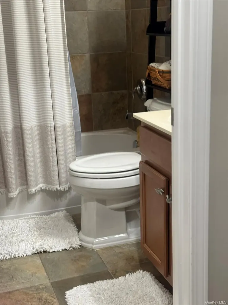 21 High Ridge Lane Middletown NY 10940