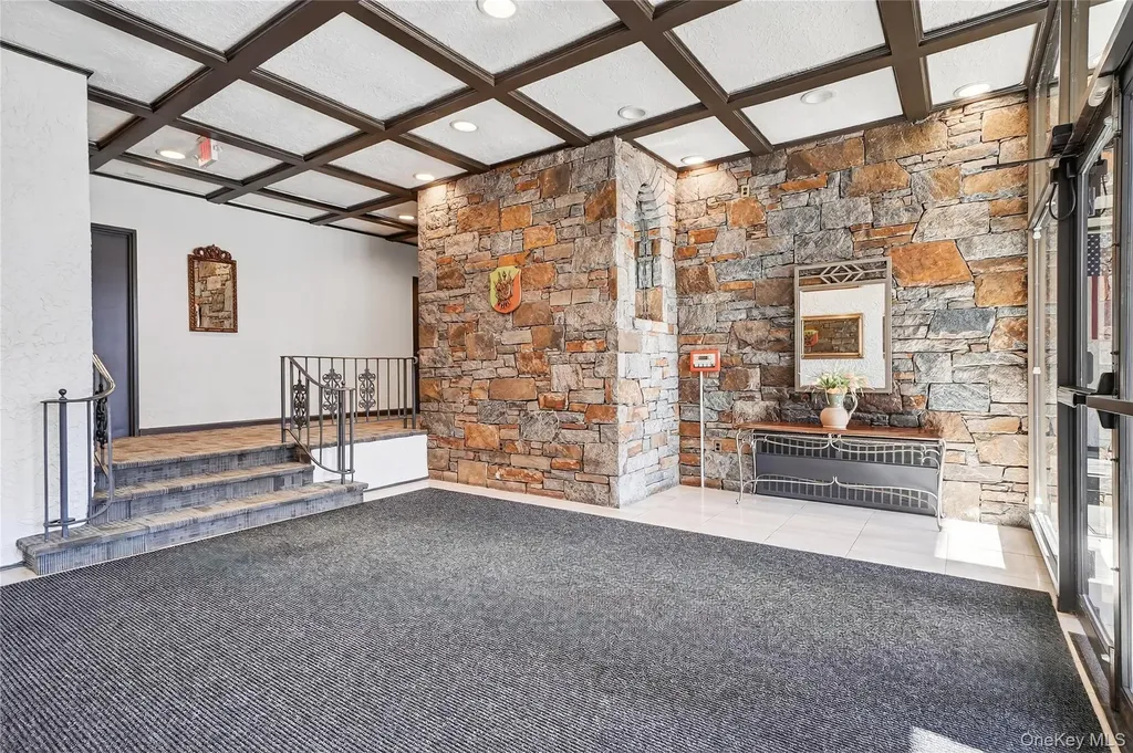 25 Franklin Avenue White Plains NY 10601