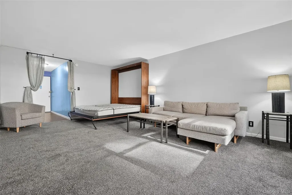 25 Franklin Avenue White Plains NY 10601
