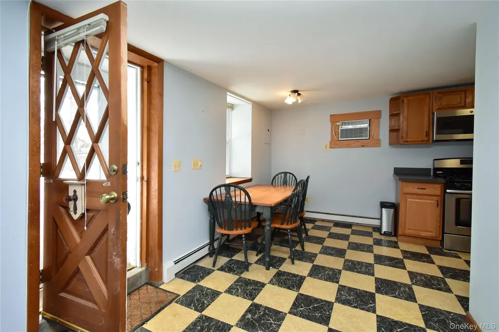504 Route 9d Beacon NY 12508