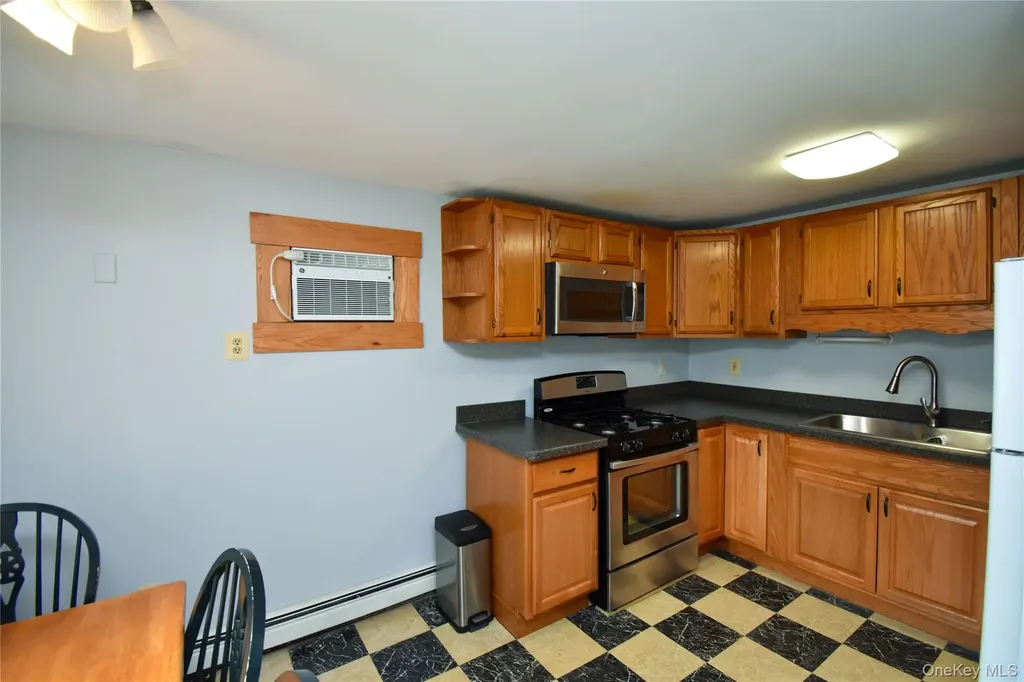 504 Route 9d Beacon NY 12508