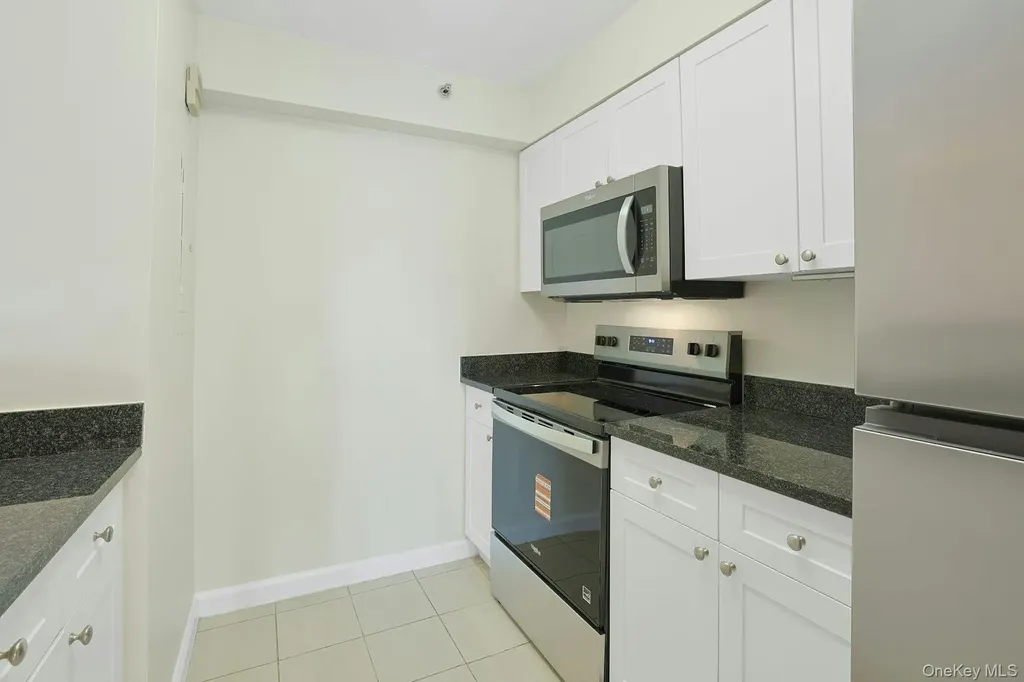 31 Greenridge Avenue White Plains NY 10605