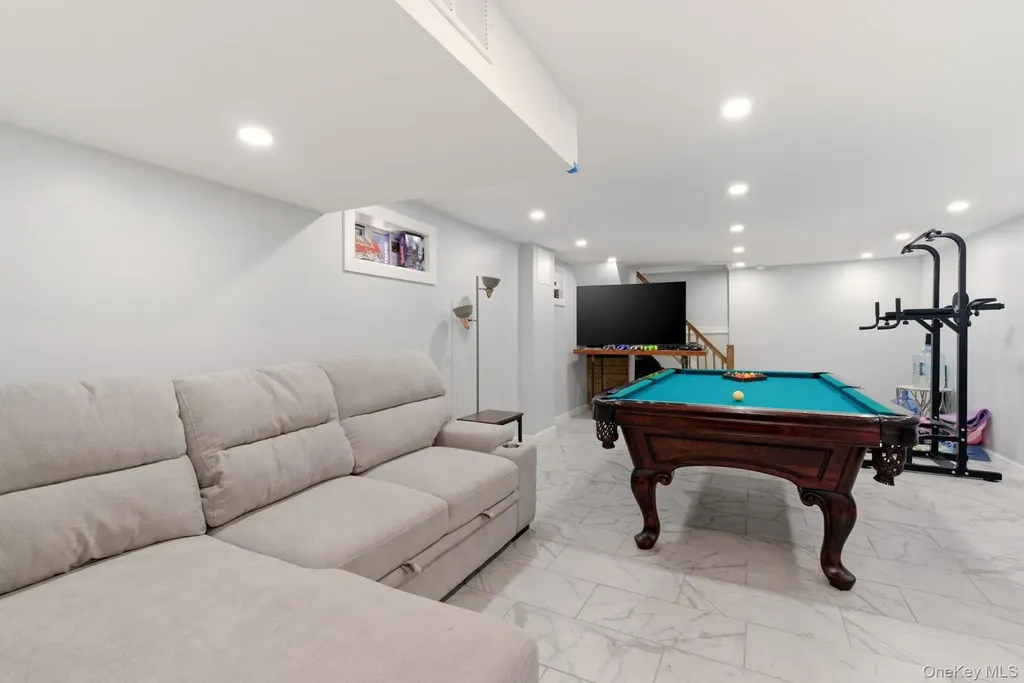 1672 Hendrickson Street Brooklyn NY 11234
