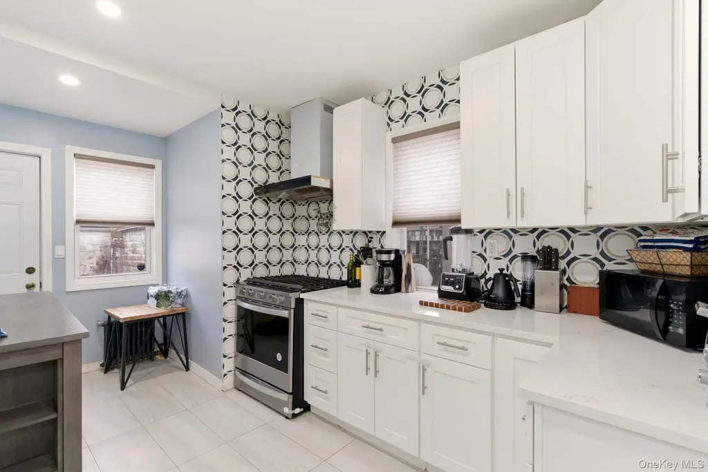 1672 Hendrickson Street Brooklyn NY 11234