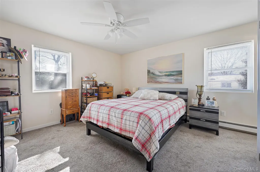 126 Floyd Road Shirley NY 11967