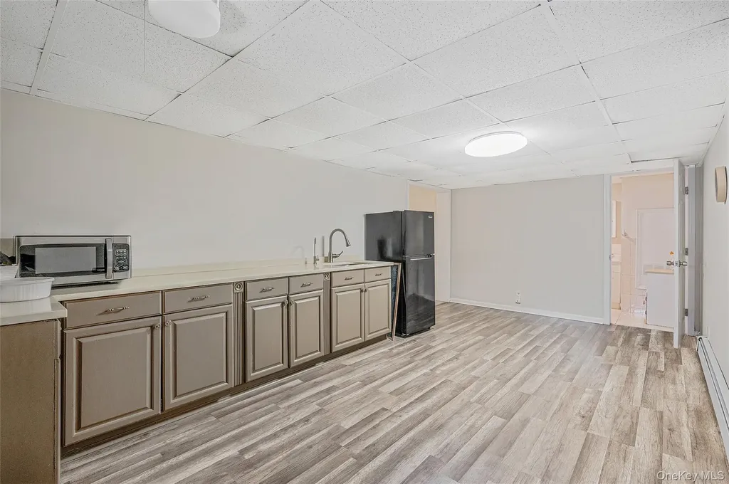 126 Floyd Road Shirley NY 11967