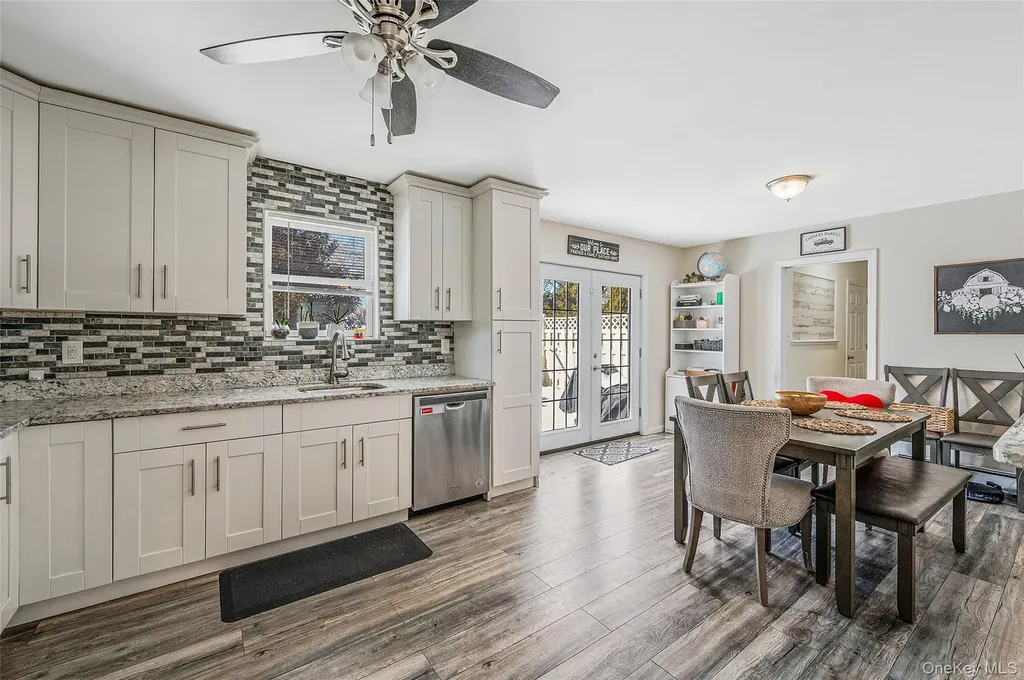 126 Floyd Road Shirley NY 11967