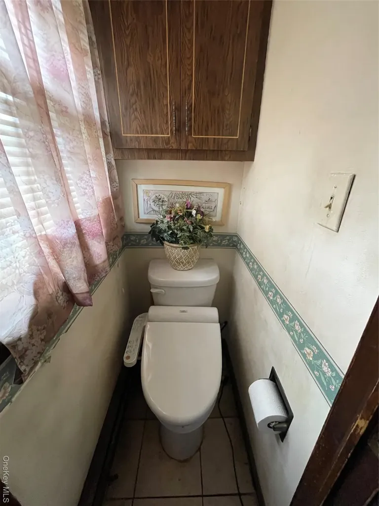 30 Putnam Avenue Lynbrook NY 11563