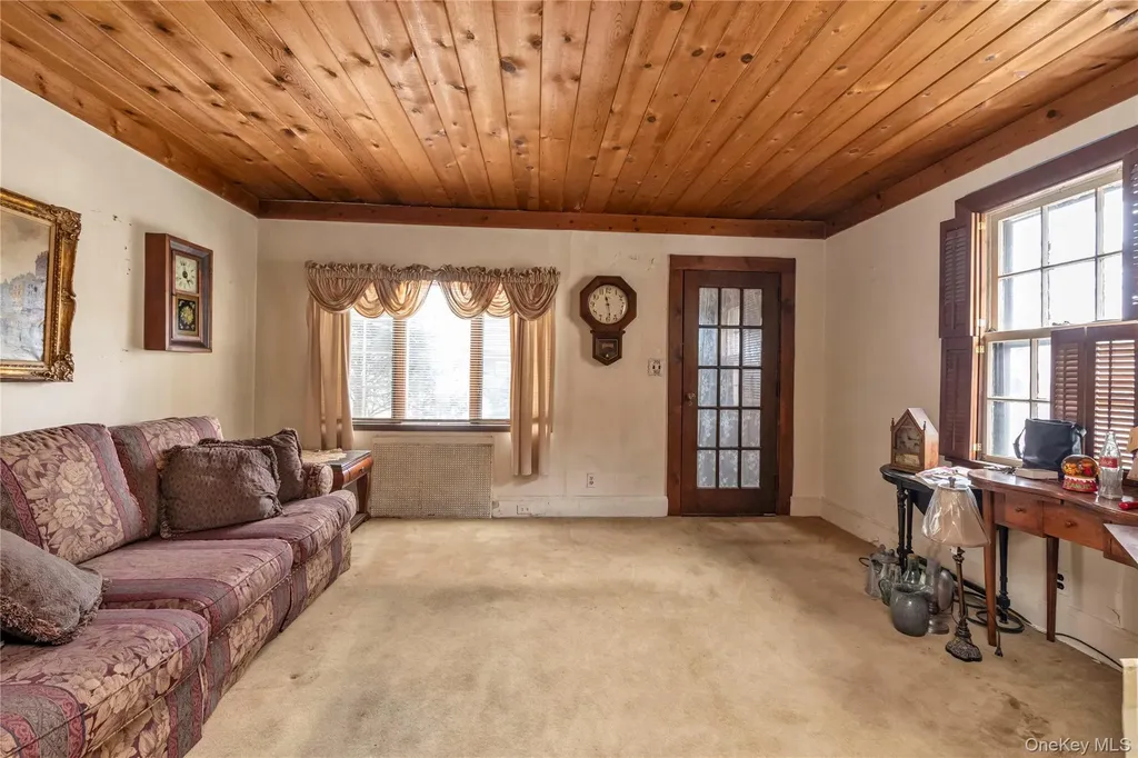 30 Putnam Avenue Lynbrook NY 11563