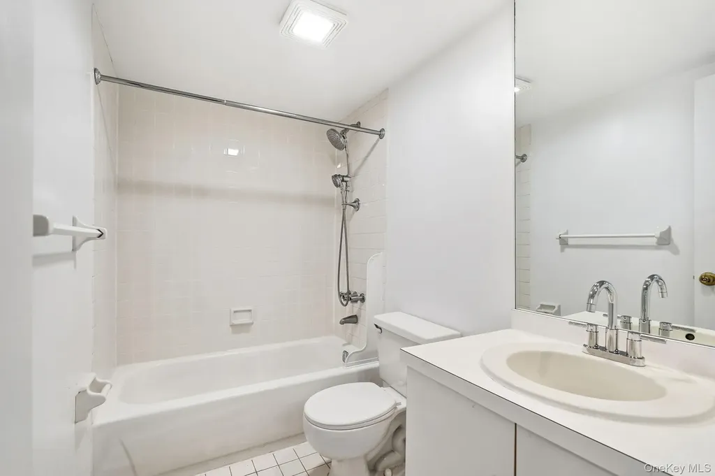 152 Tier Street Bronx NY 10464
