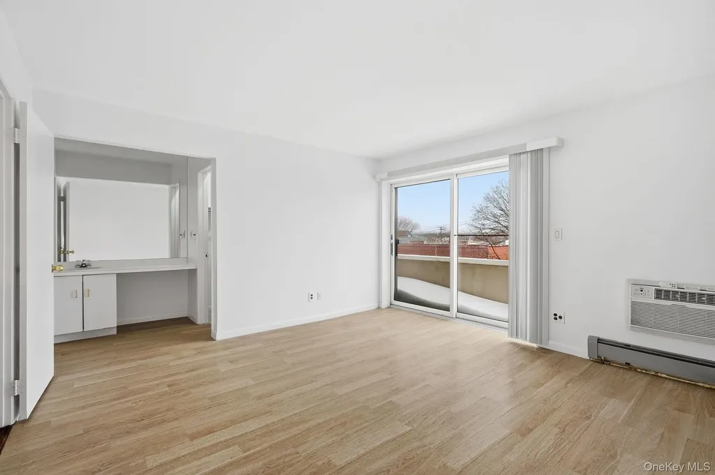 152 Tier Street Bronx NY 10464