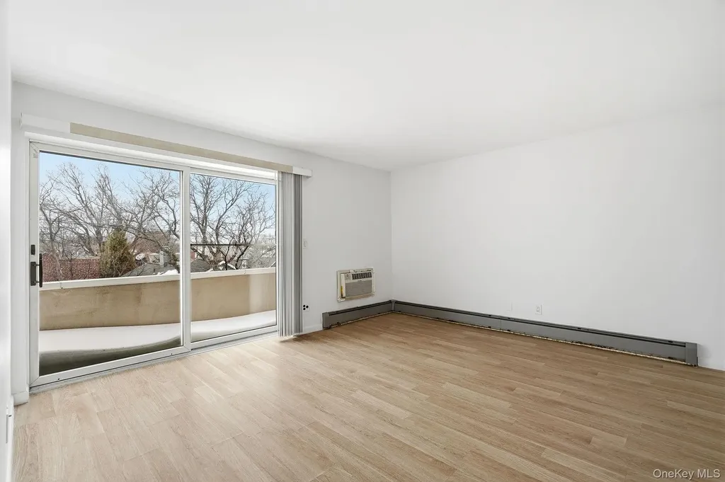 152 Tier Street Bronx NY 10464