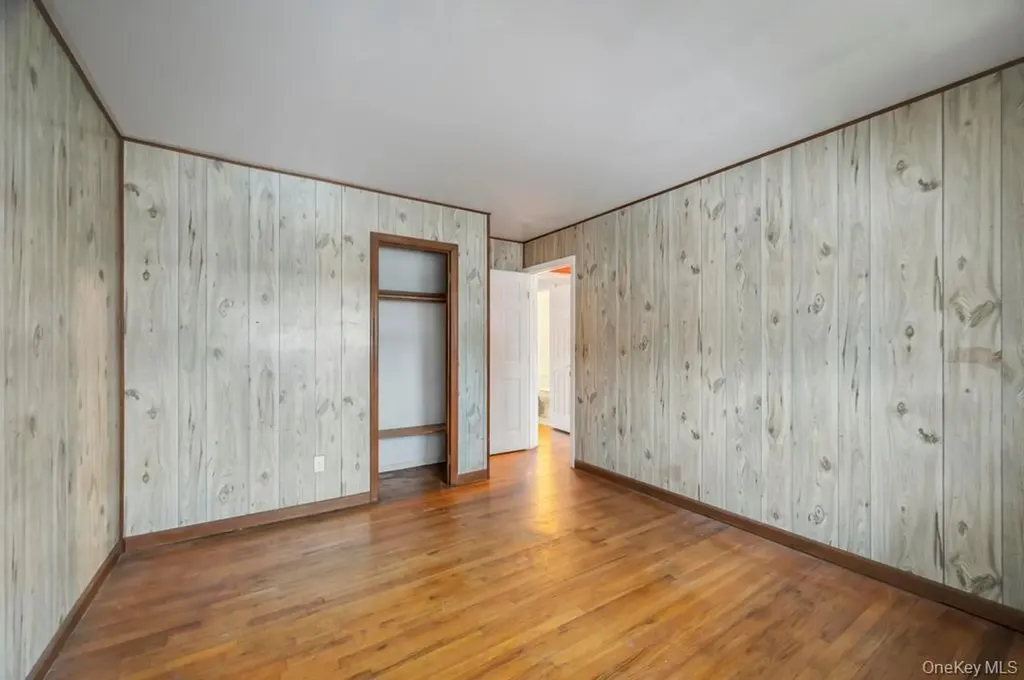 15 E Woodside Avenue Patchogue NY 11772