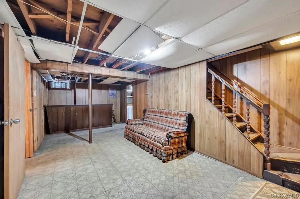 15 E Woodside Avenue Patchogue NY 11772