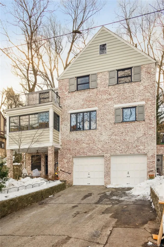 5030 Tibbett Avenue Bronx NY 10471