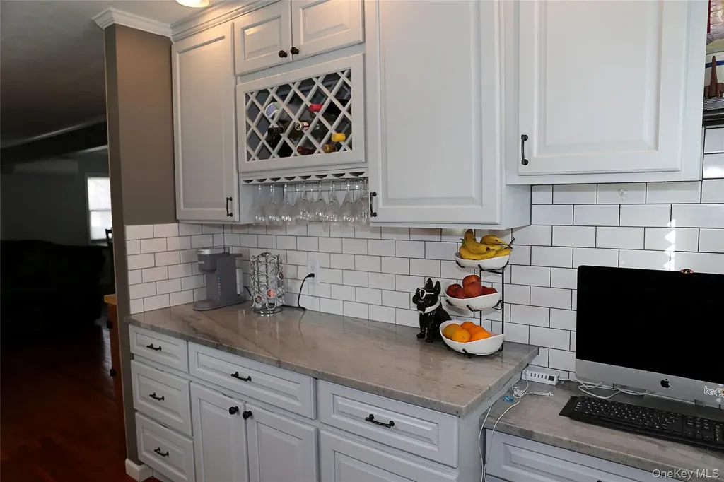 1300 Lakeside Drive Wantagh NY 11793