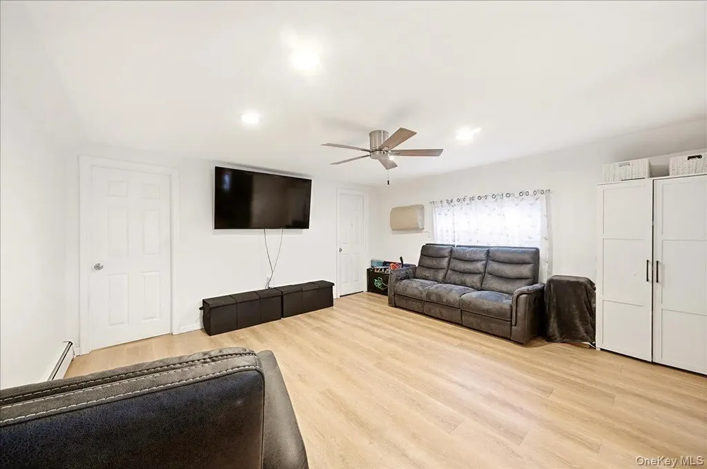 133B Edgewater Park Bronx NY 10465