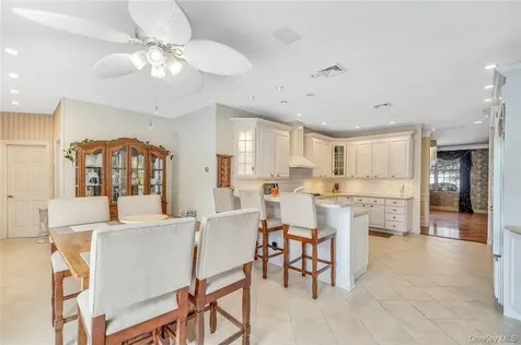 49 Woodcrest Drive Hopewell Junction NY 12533