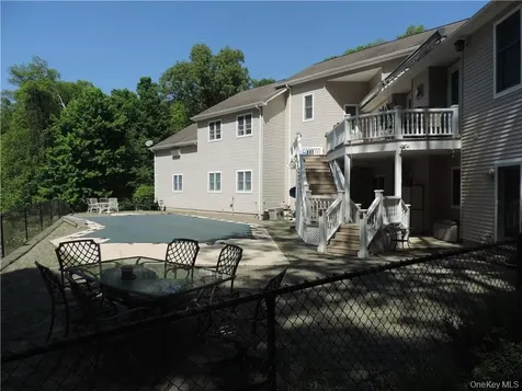 49 Woodcrest Drive Hopewell Junction NY 12533