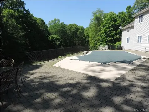 49 Woodcrest Drive Hopewell Junction NY 12533