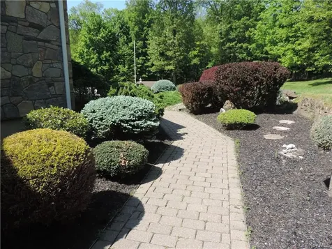 49 Woodcrest Drive Hopewell Junction NY 12533