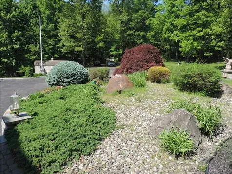 49 Woodcrest Drive Hopewell Junction NY 12533