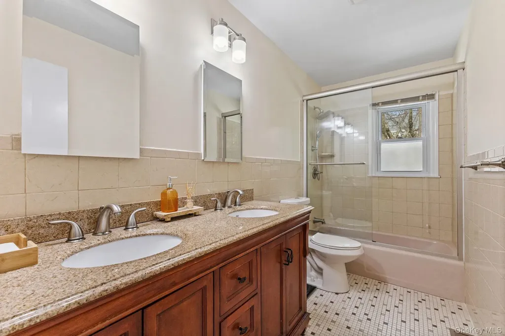 15 Meadow Place Rye NY 10580