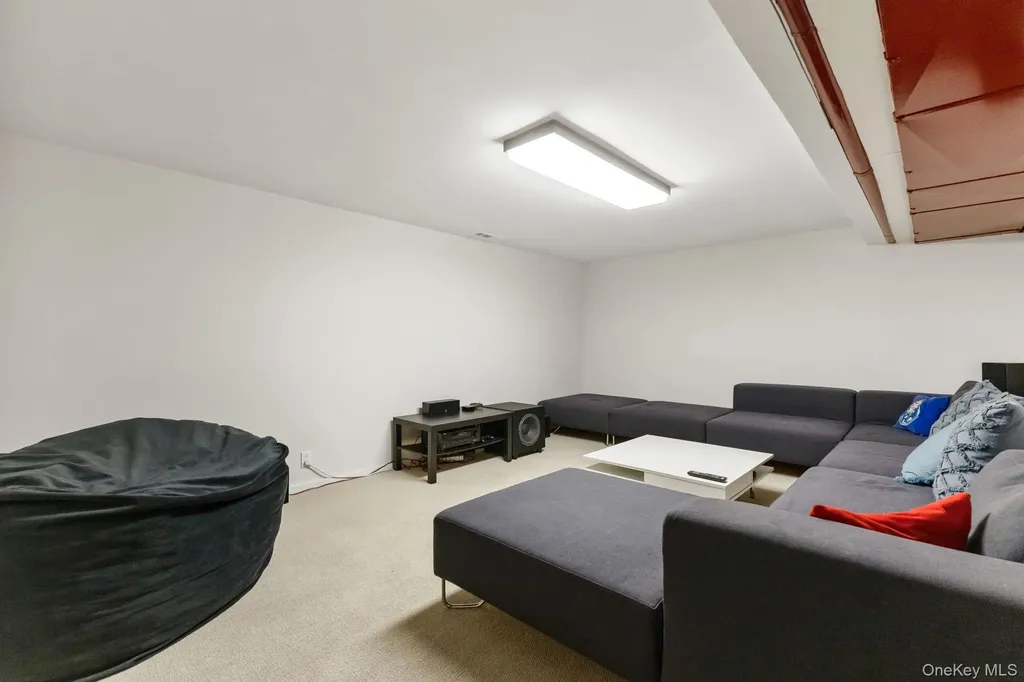15 Meadow Place Rye NY 10580
