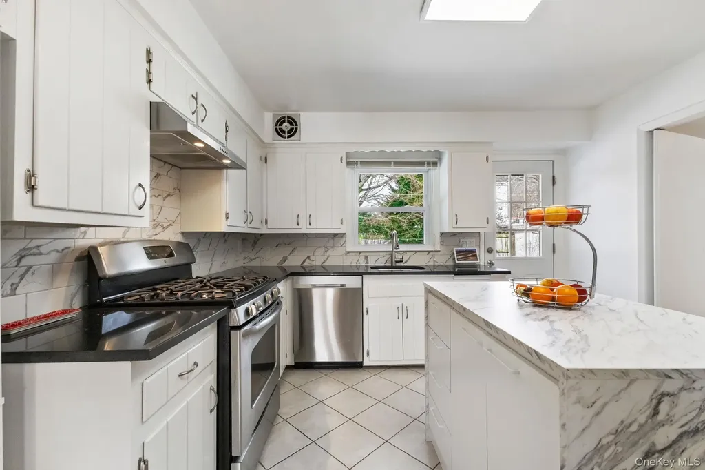 15 Meadow Place Rye NY 10580